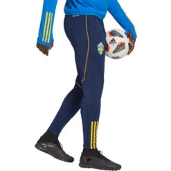 Adidas Schweden Trainingshose 2022/2023 -Fußballbedarf Rabatt 103271 4