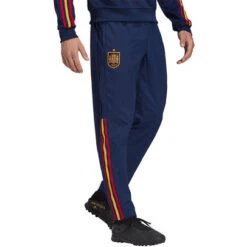 Adidas Spanien Travel Jogginghose 2022/2023