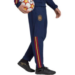 Adidas Spanien Travel Jogginghose 2022/2023 -Fußballbedarf Rabatt 103385 3