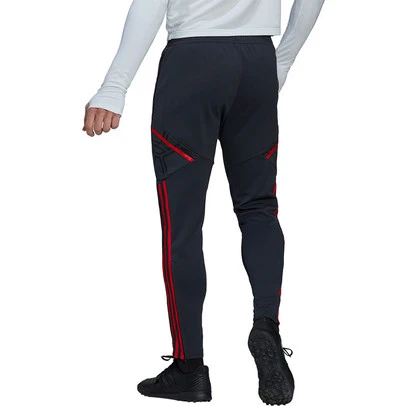 Adidas Bayern München Trainingshose 2022-2023 4 Adidas Bayern München Trainingshose 2022-2023 – Bild 2