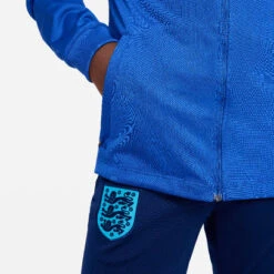 Nike England Strike Hooded Tracksuit Kinder 15 Nike England Strike Hooded Tracksuit Kinder -Fußballbedarf Rabatt 129665 5