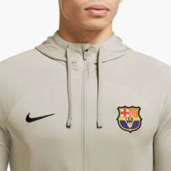 Nike FC Barcelona Strike Hooded Tracksuit 7 Nike FC Barcelona Strike Hooded Tracksuit -Fußballbedarf Rabatt 160873 3