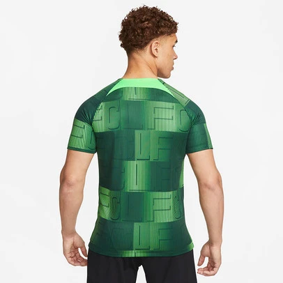 Nike Liverpool Prematch Top 2023/2024 7 Nike Liverpool Prematch Top 2023/2024 – Bild 5