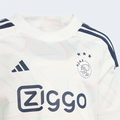 Adidas Ajax Auswärts Kit Kleine Kinder 2023/2024 8 Adidas Ajax Auswärts Kit Kleine Kinder 2023/2024 – Bild 6